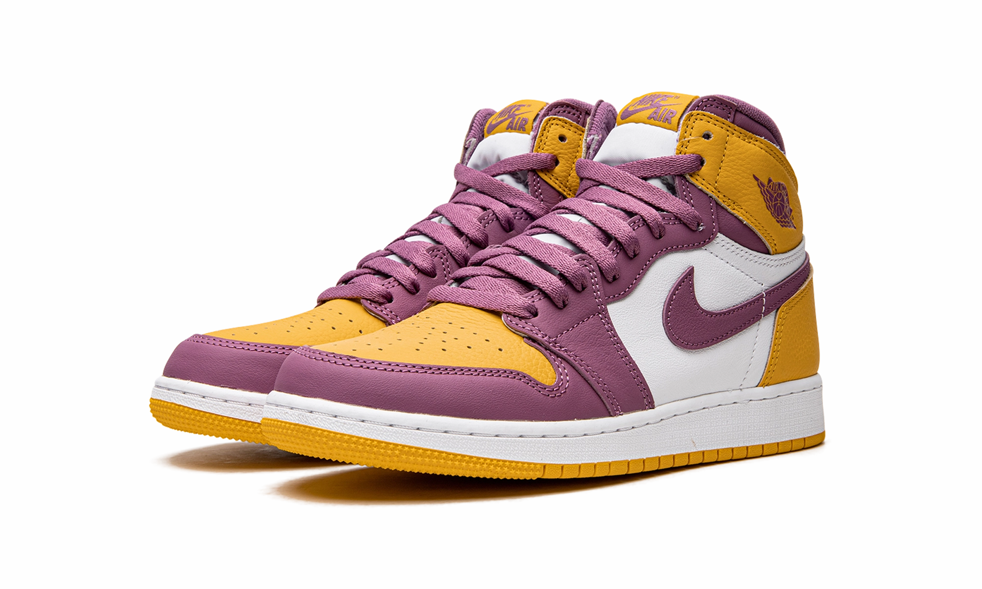 Air Jordan 1 Retro High OG GS "Brotherhood" Heel Balance