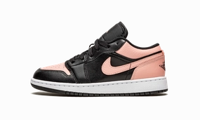 Air Jordan 1 Low GS "Black / Arctic Orange" Iconic wear Lightweight Upper