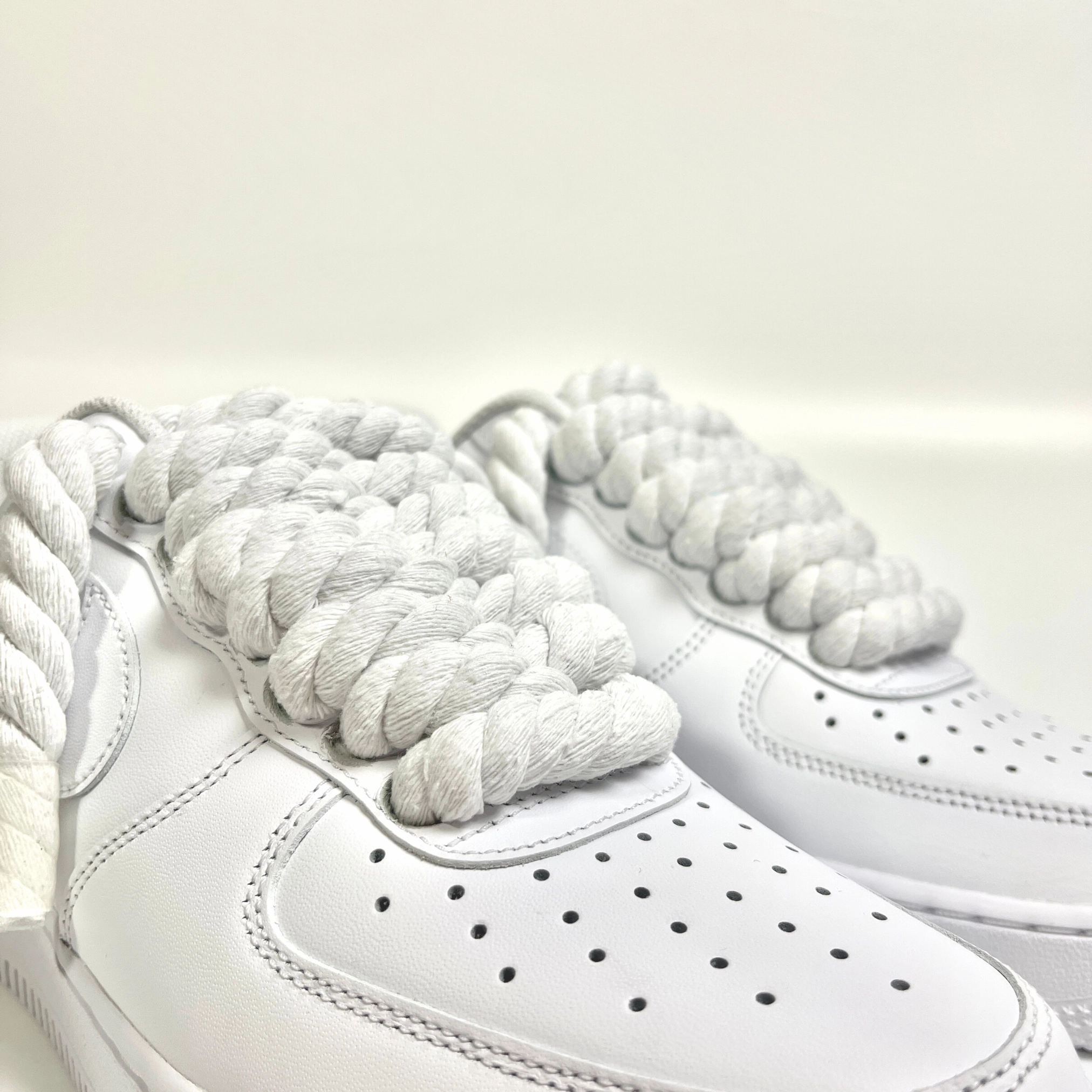 one - size - fits - most shoes Rope Air Force 1 - Pure White