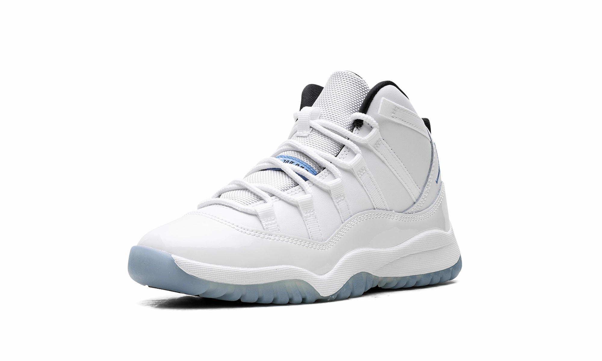 traction - enhanced shoes Air Jordan 11 "Legend Blue"