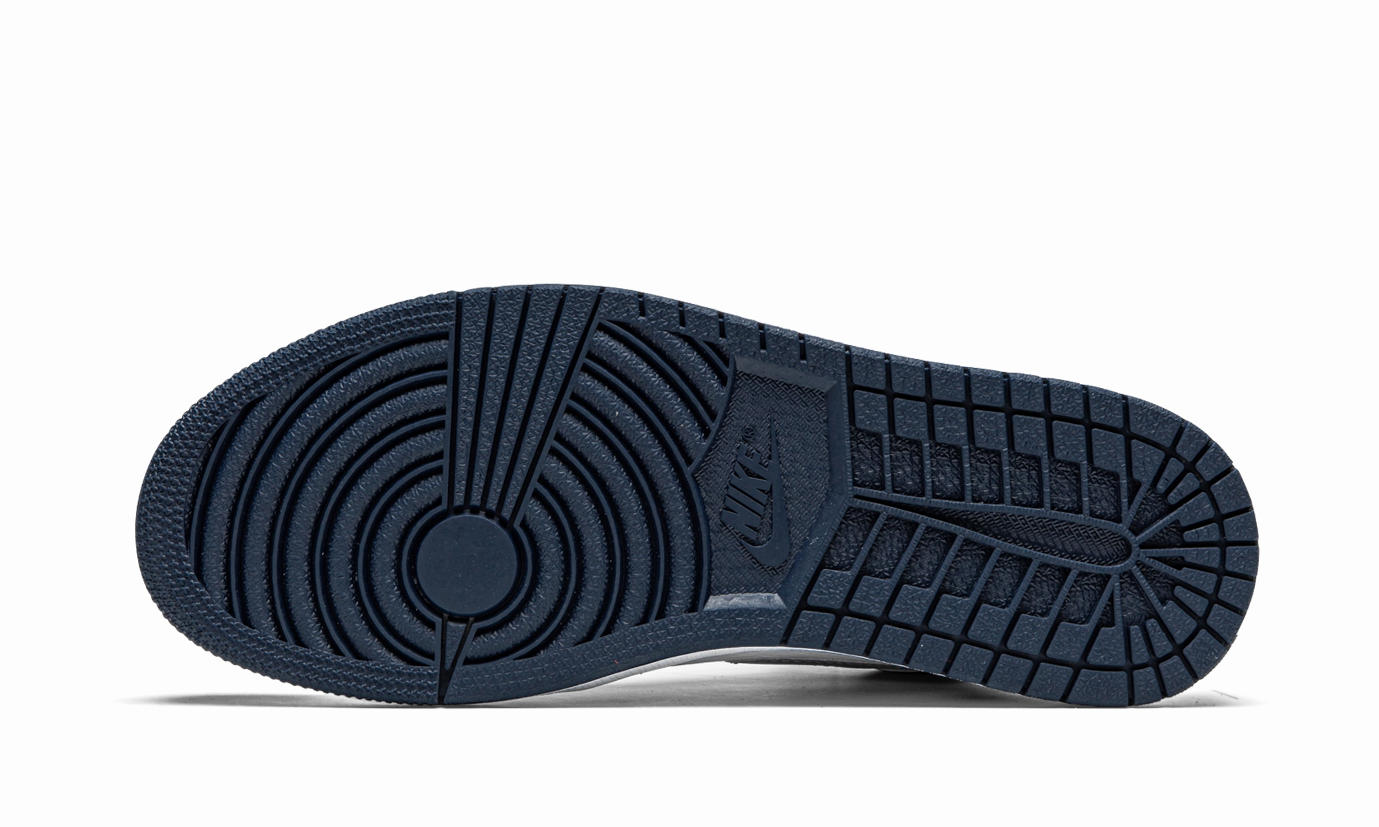 Air Jordan 1 Retro High CO.JP "Midnight Navy" Athletic Aesthetic