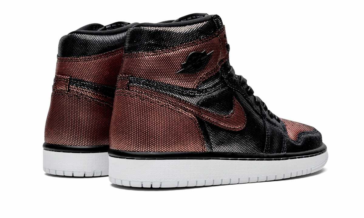 Comfort-Oriented Reinforced Stitching AIR JORDAN 1 HI OG WMNS "Fearless"