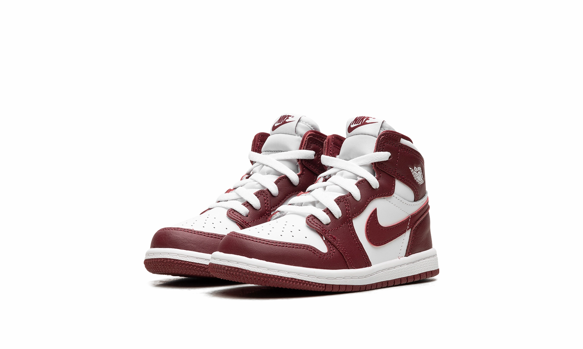 Air Jordan 1 Retro High OG TD "Team Red" Quick Release Structured wear