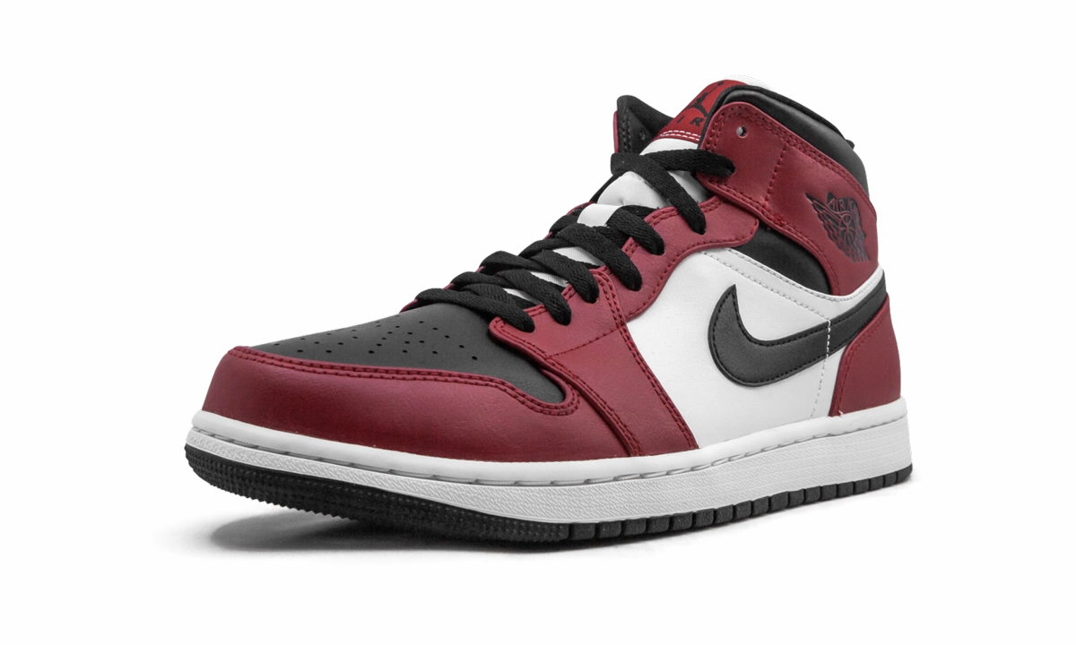 Air Jordan 1 Mid "Chicago Black Toe" Motion Boost