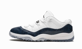 Jordan 11 Retro Low LE PS "Navy Snakeskin" running shoes for trail races