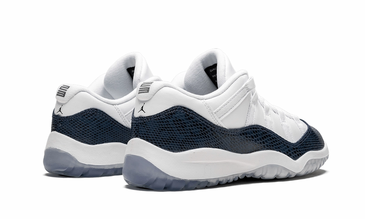 long - lasting Jordan 11 Retro Low LE PS "Navy Snakeskin"