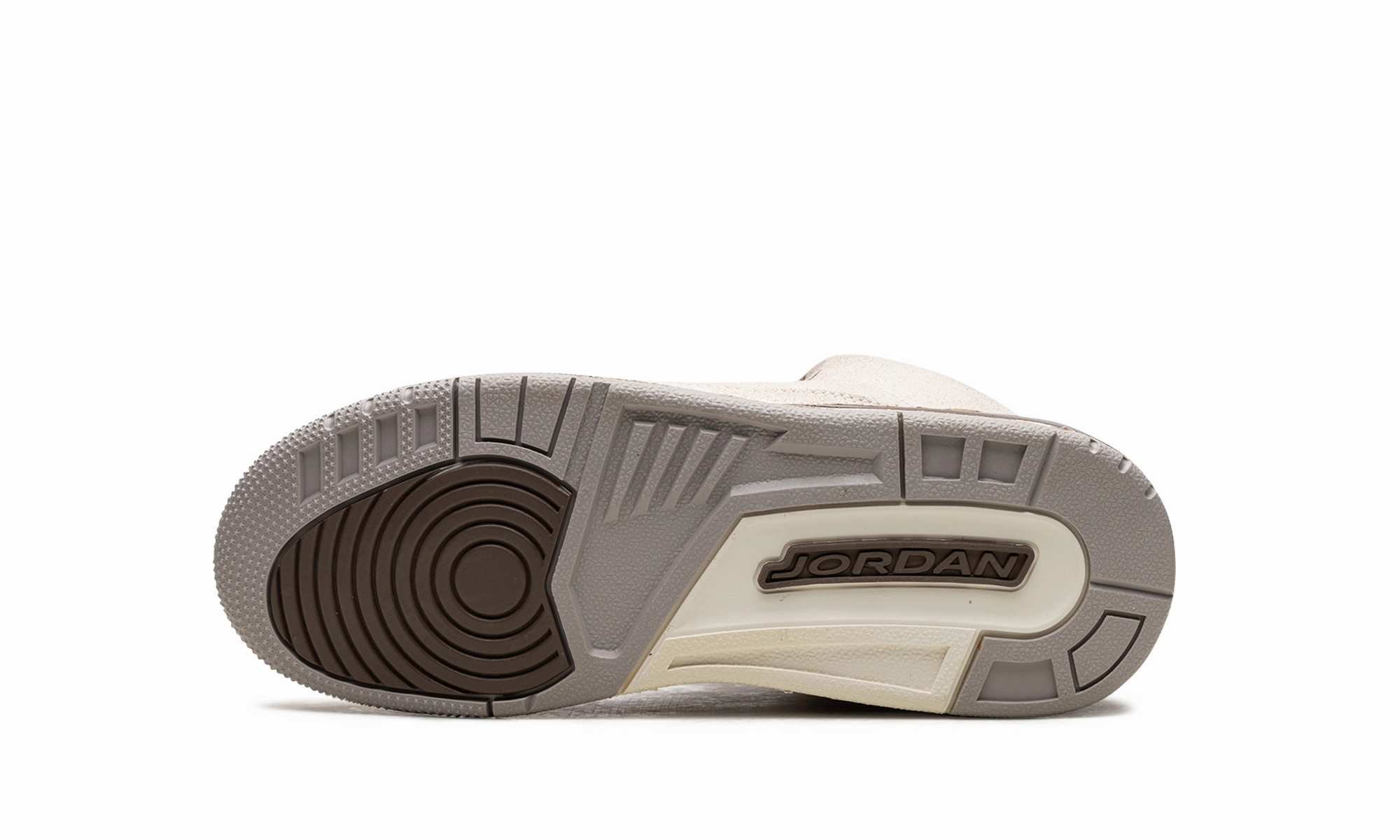 Air Jordan 3 GS "Palomino" Impact-absorbing durability Tailored grip