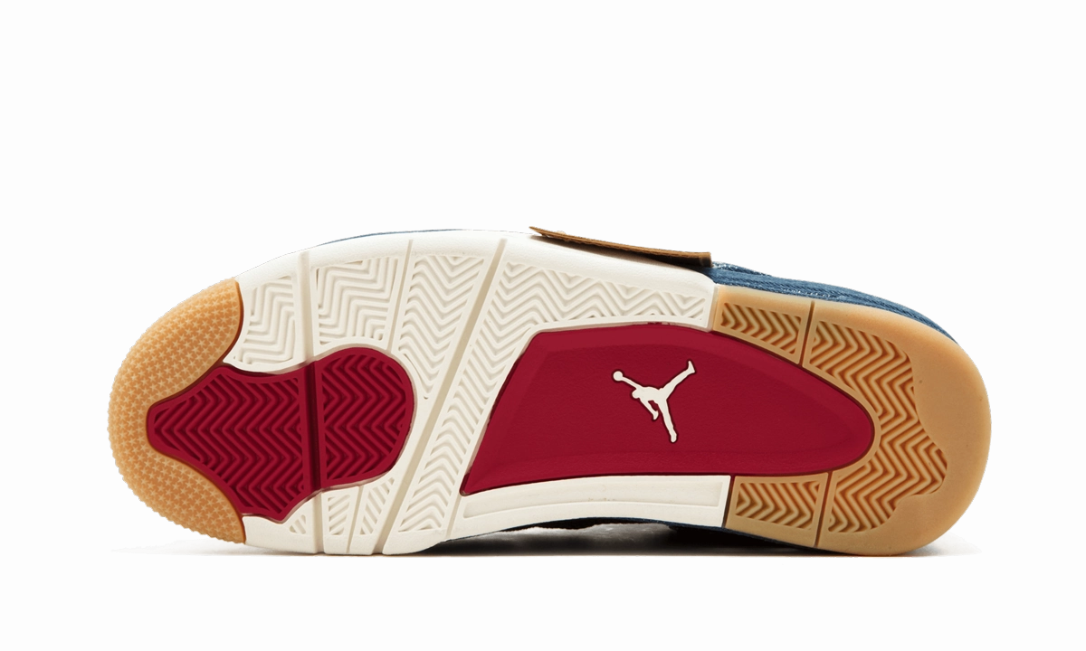 Air Jordan 4 Retro NRG "Levi's" Easy Cushioning