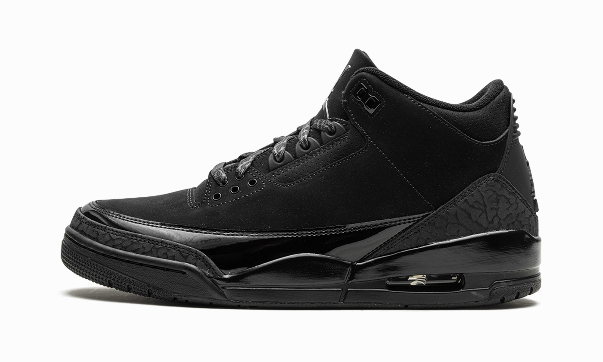 Sophisticated Look All-around traction Air Jordan 3 "Black Cat 2025"