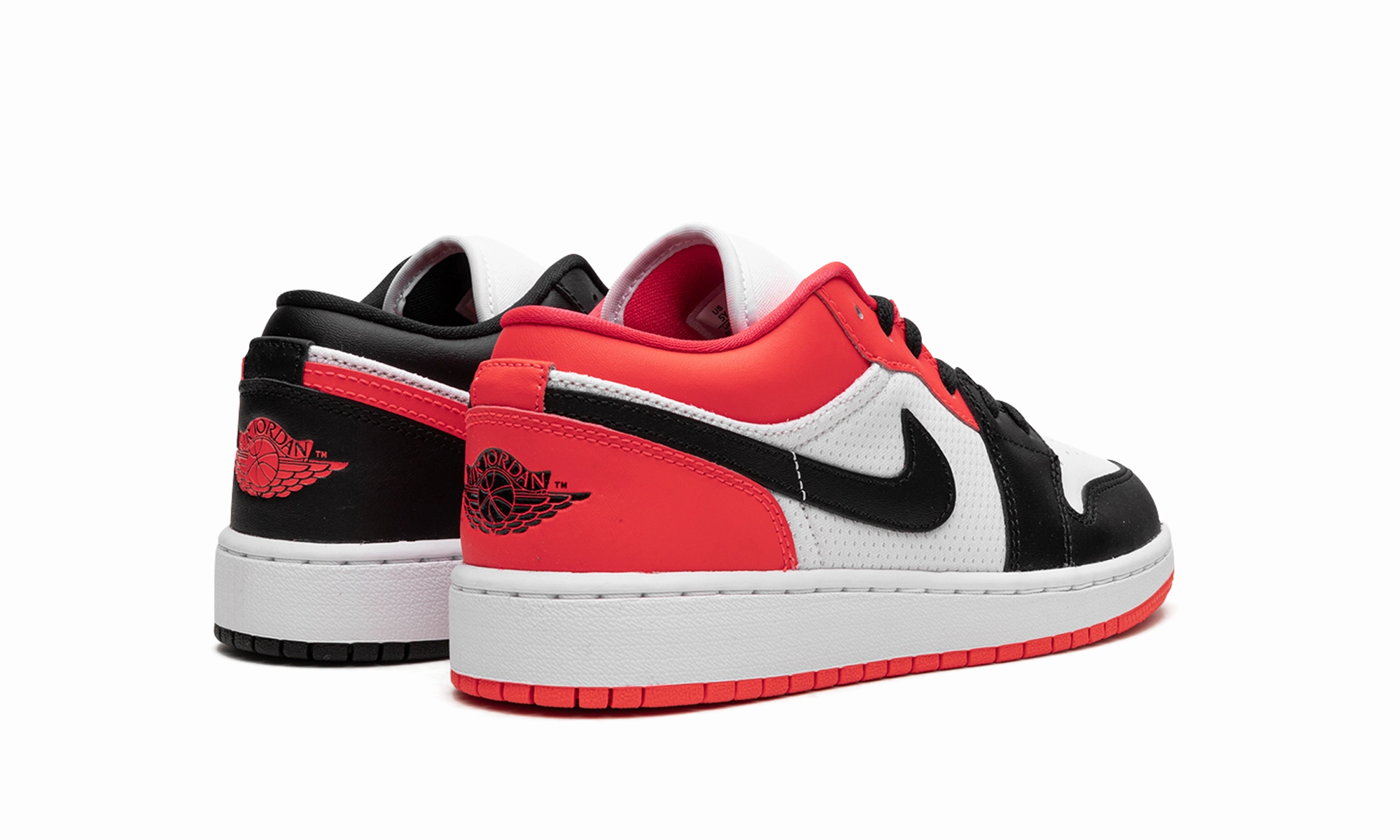 Structured wear Walk Ready Air Jordan 1 Low GS "Mismatch Chicago"
