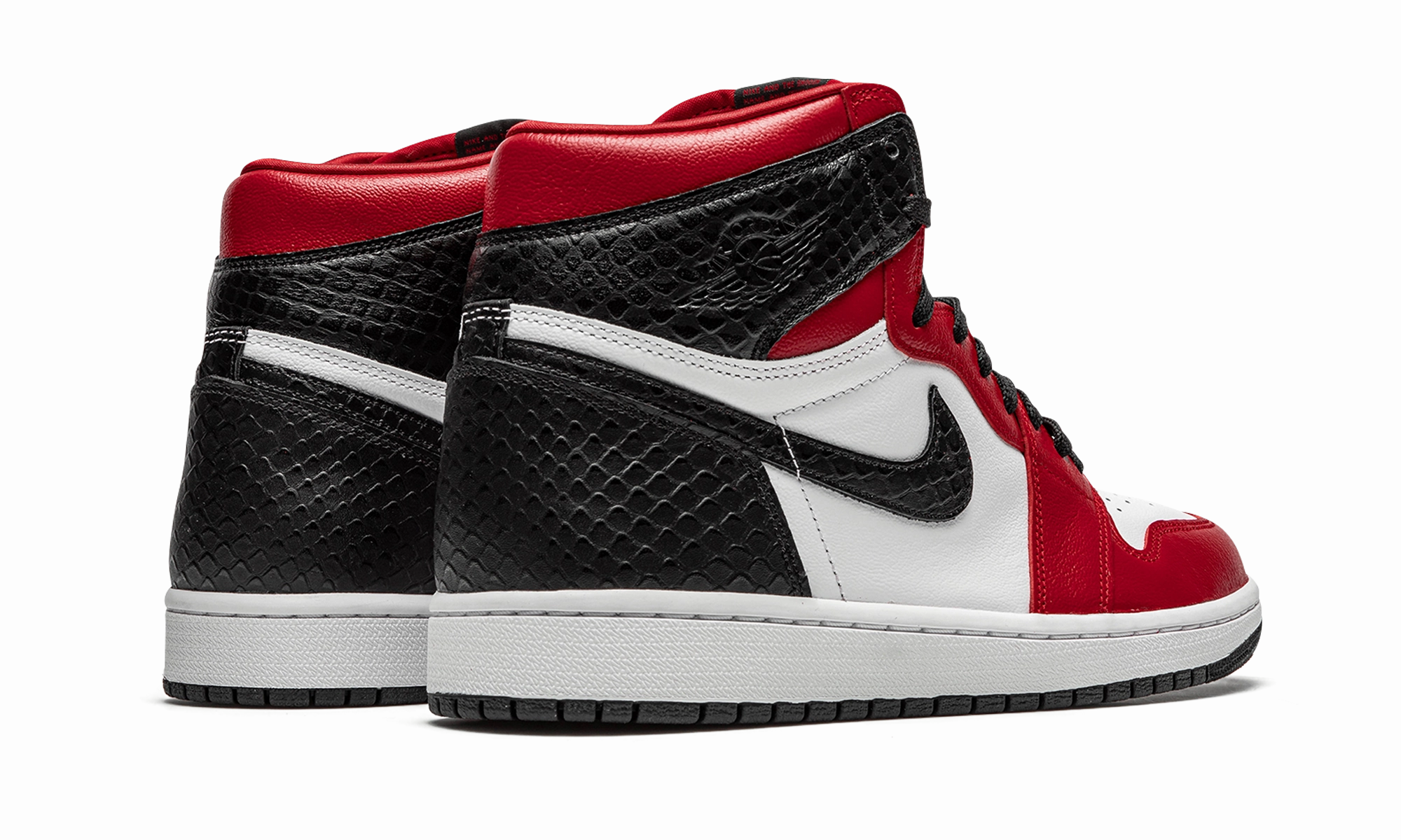 AIR JORDAN 1 HIGH RETRO WMNS "Satin Snake" Foot Arch High Shine