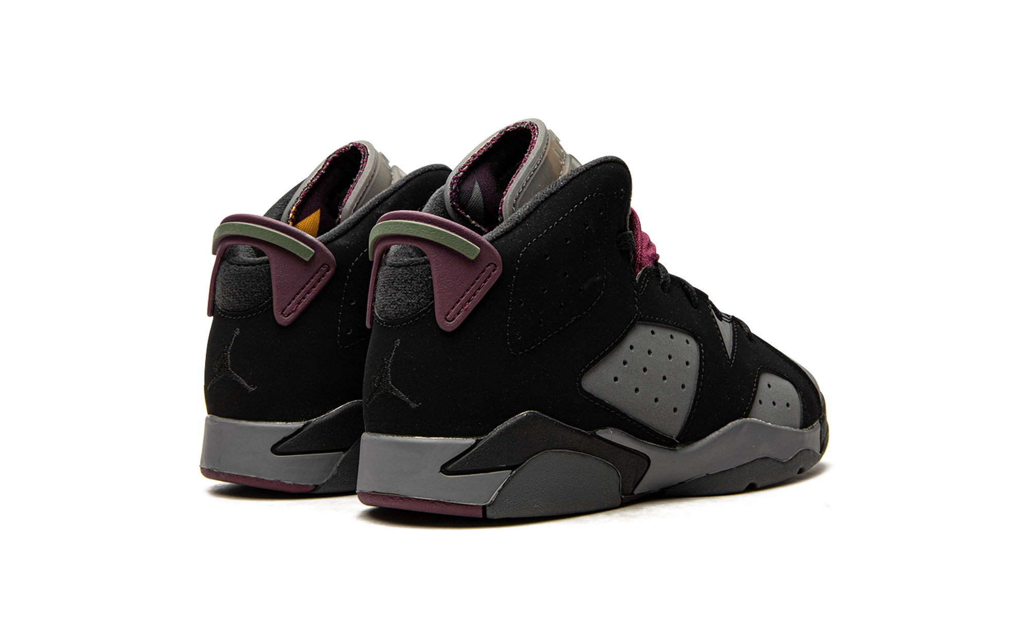 running in a stone bridge area shoes Air Jordan 6 Retro PS "Bordeaux"
