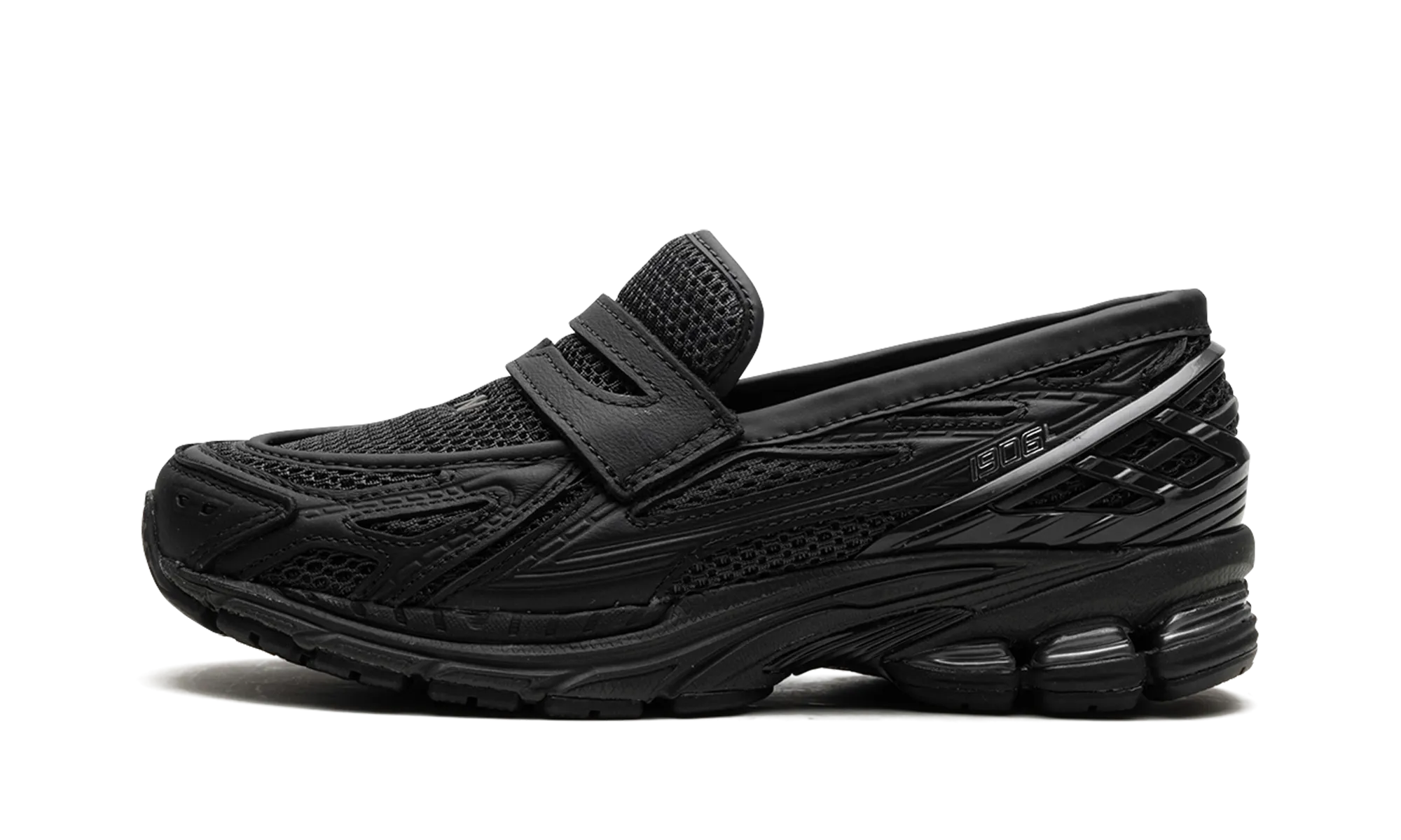 River Walk Range Hike 1906L "Blacktop Phantom"