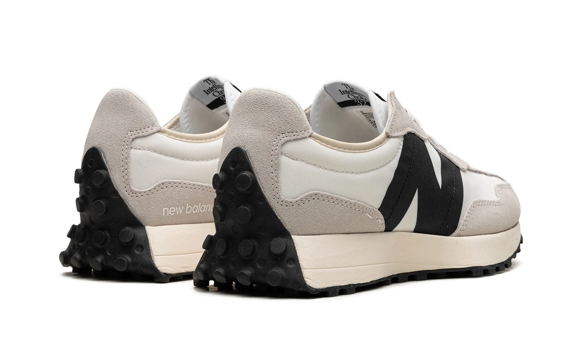 327 "Sea Salt Black" Lake Trek Comfort Fit