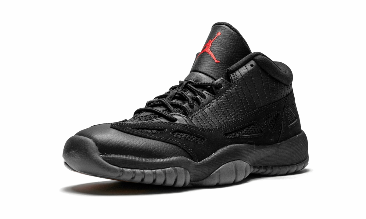 Air Jordan 11 Retro Low GS "Referee" warm - weather running wear