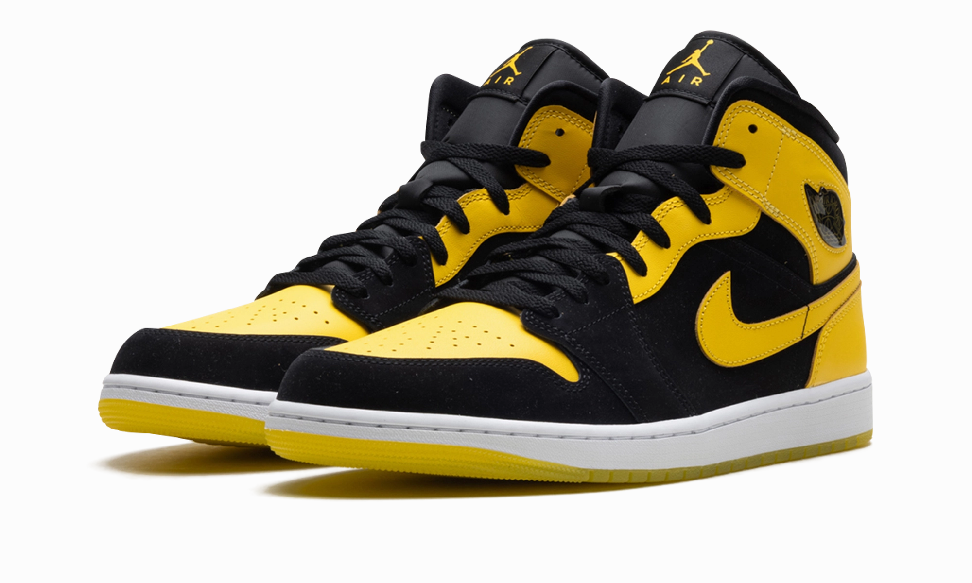 Agility Step Air Jordan 1 Mid "New Love"