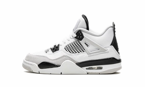 Air Jordan 4 Retro GS "Military Black" Weekend Pick Jump High