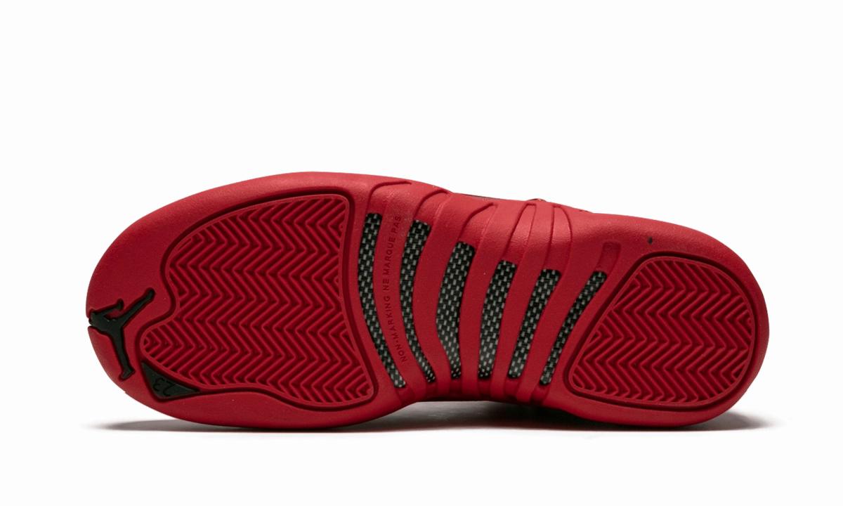 Air Jordan 12 Retro GS "Gym Red" running shoes with rubber sole