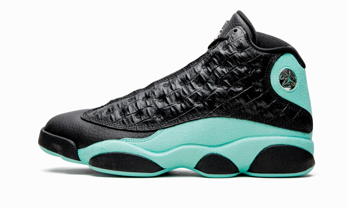 Air Jordan 13 "Island Green" stretchy design