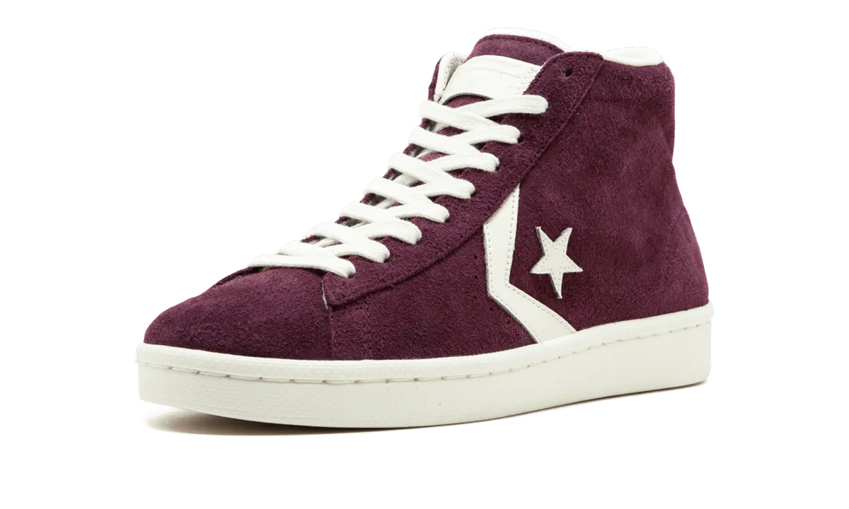 Pure Fit Knit Upper Pro Leather MID