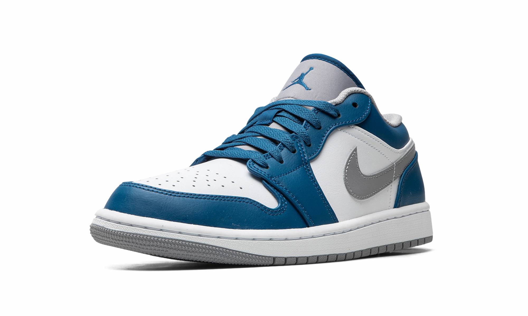 Step Forward Sleek Wear Air Jordan 1 Low "True Blue"