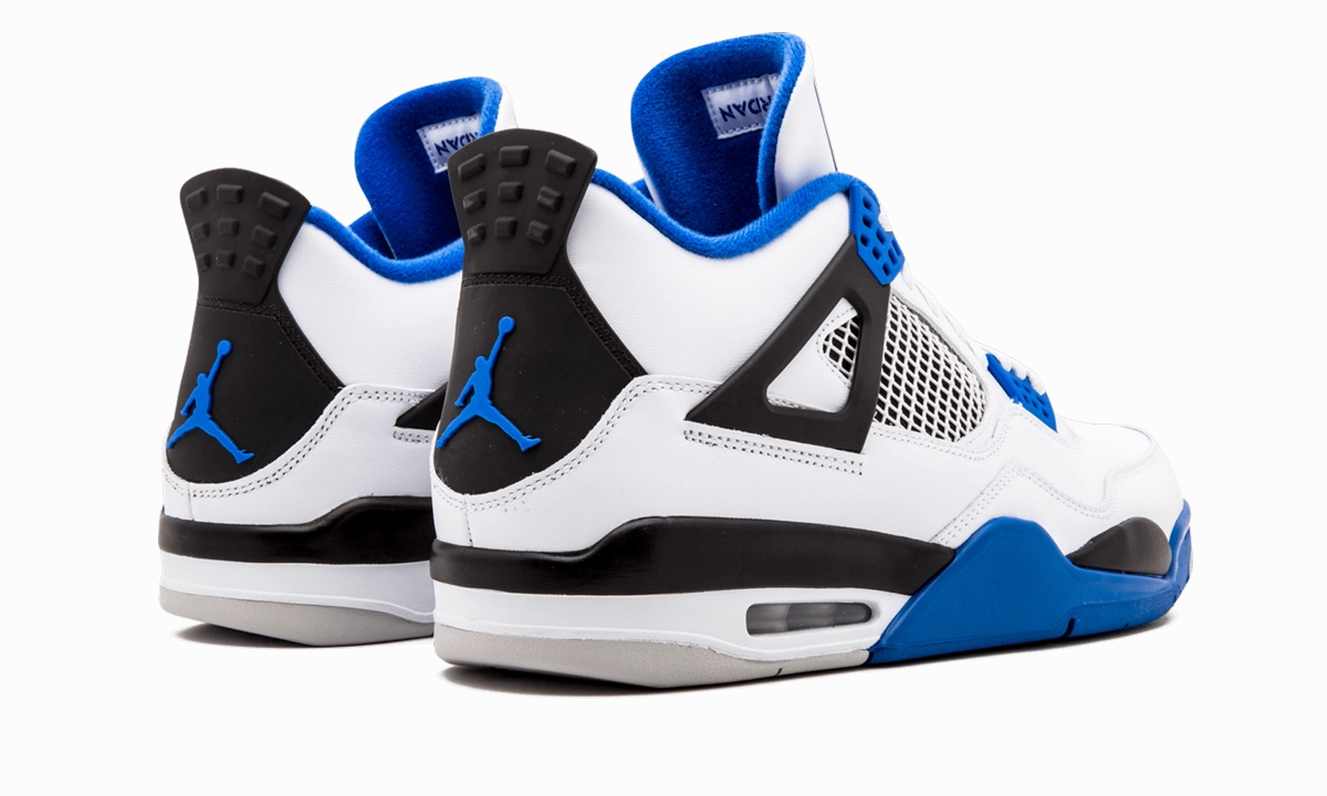 Everyday Look Air Jordan 4 Retro "Motorsports"