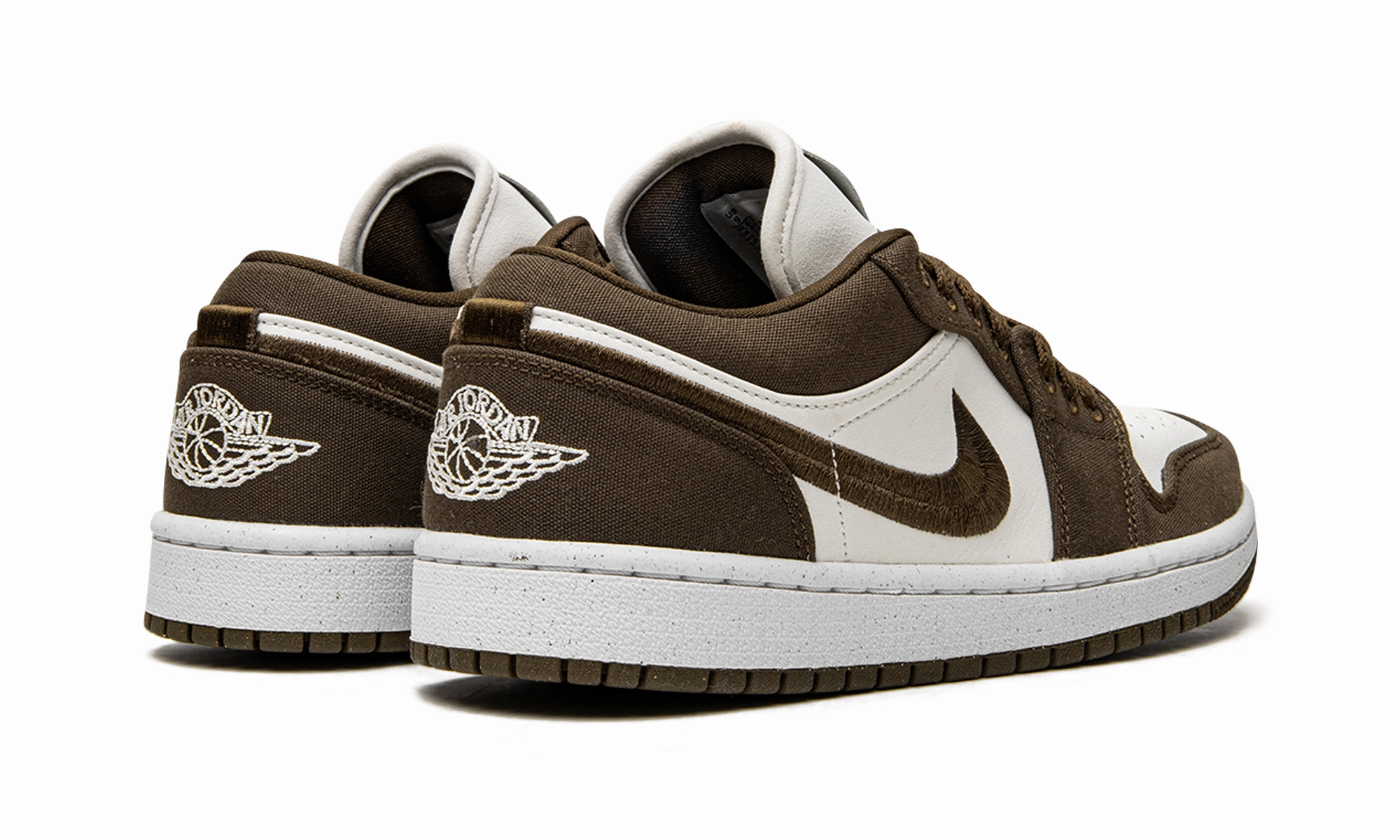 AIR JORDAN 1 LO WMNS "Light Olive" Luxe sole Fashion-forward flexibility