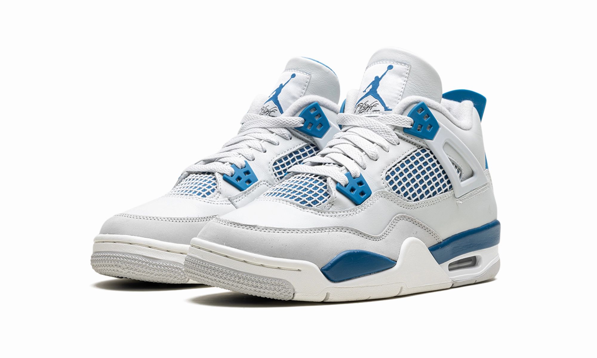 Air Jordan 4 GS "Military Blue" Synthetic Finish Distinctive flair