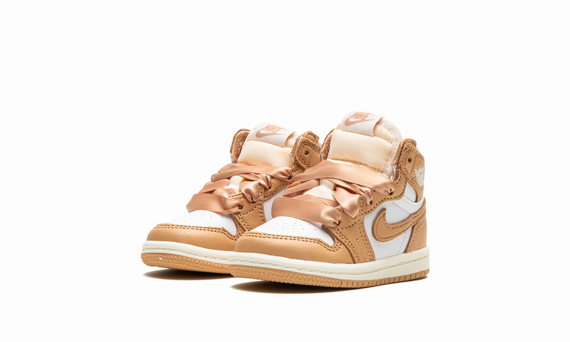 Air Jordan 1 Retro High OG TD "Praline" Fast Action