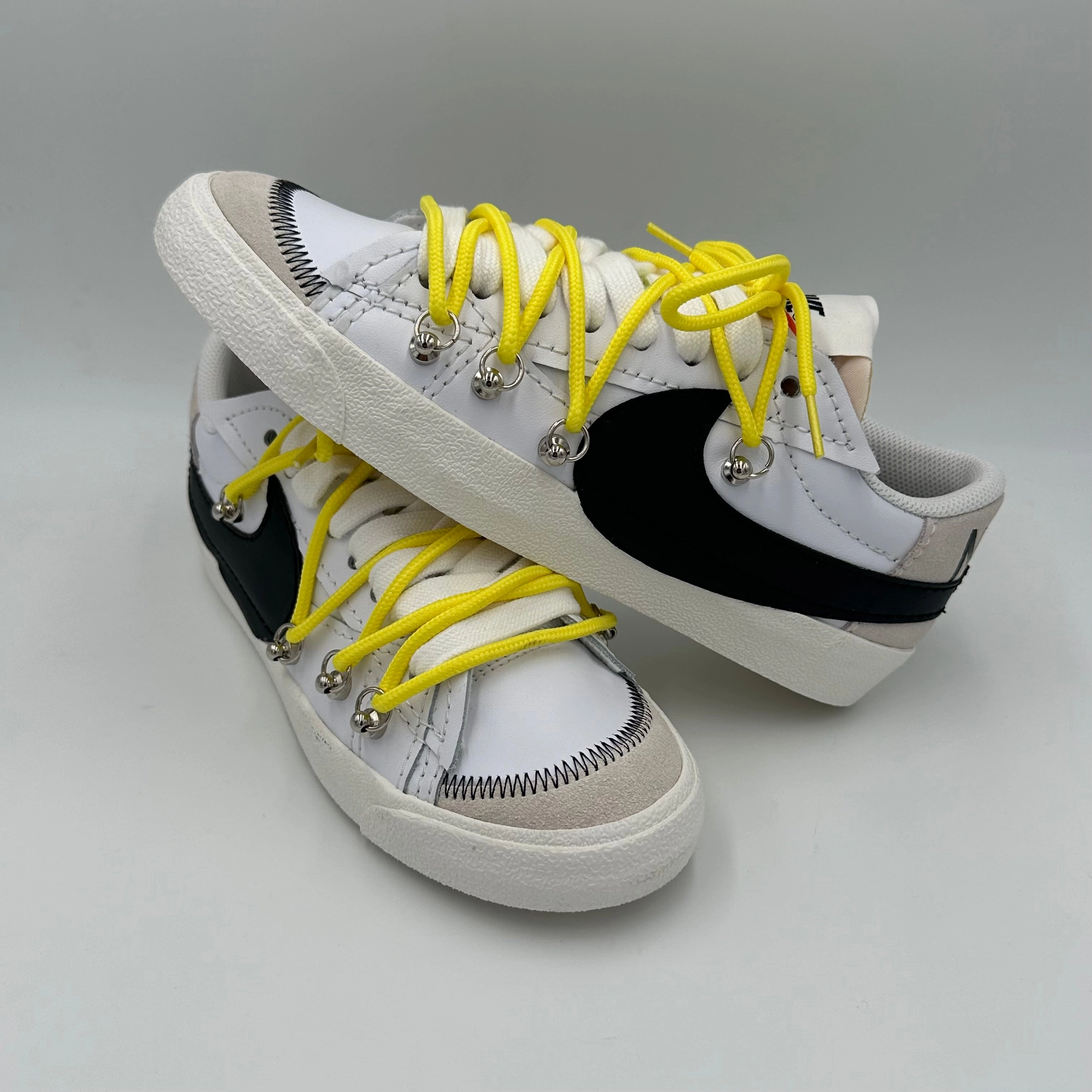 Nike Blazer Jumbo "Over Laces" impact - resistant running shoes
