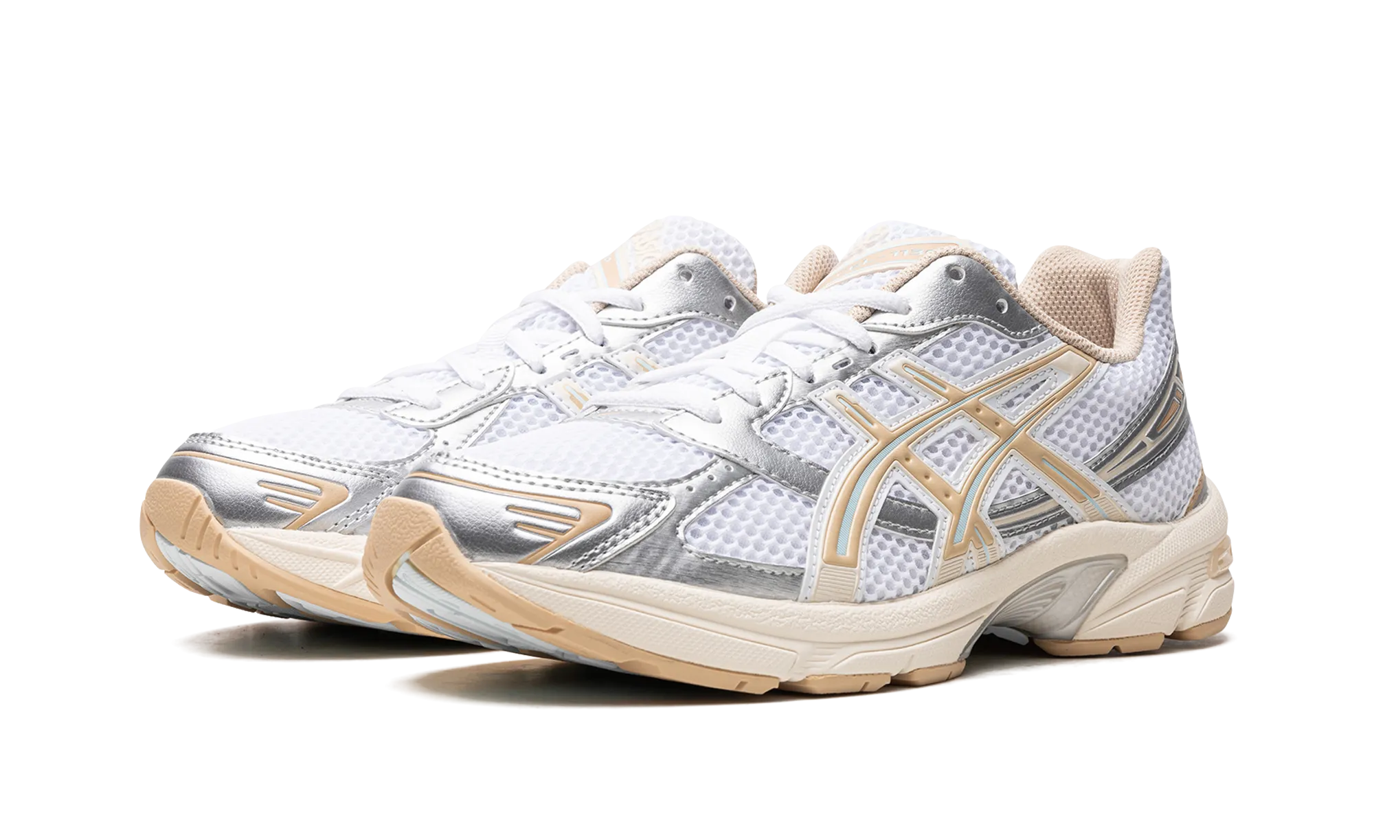 GEL-1130 WMNS "Silver Dune" visible lacing shoes