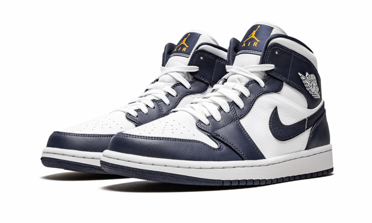 Boosted comfort Air Jordan 1 Mid "Obsidian"