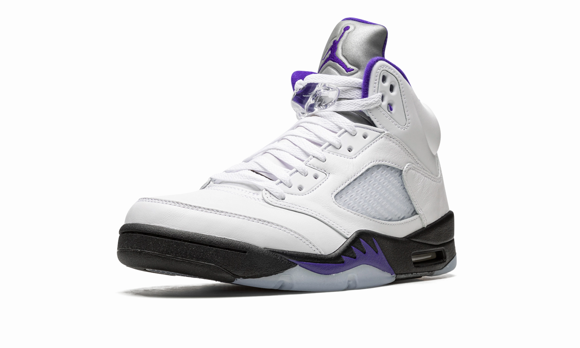 efficient - running globally - recognized Air Jordan 5 Retro "Concord"
