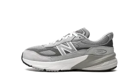 running on asphalt shoes outsole 990v6 GS "GREY"