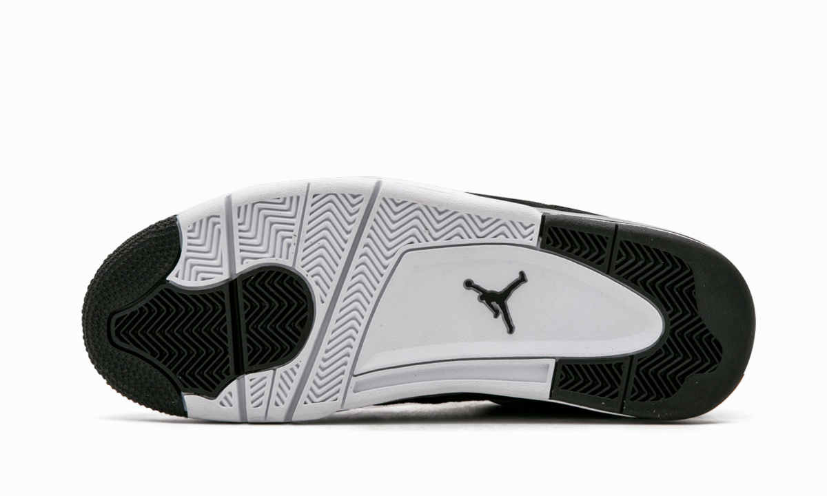 Air Jordan 4 Retro "Royalty" Cool Touch