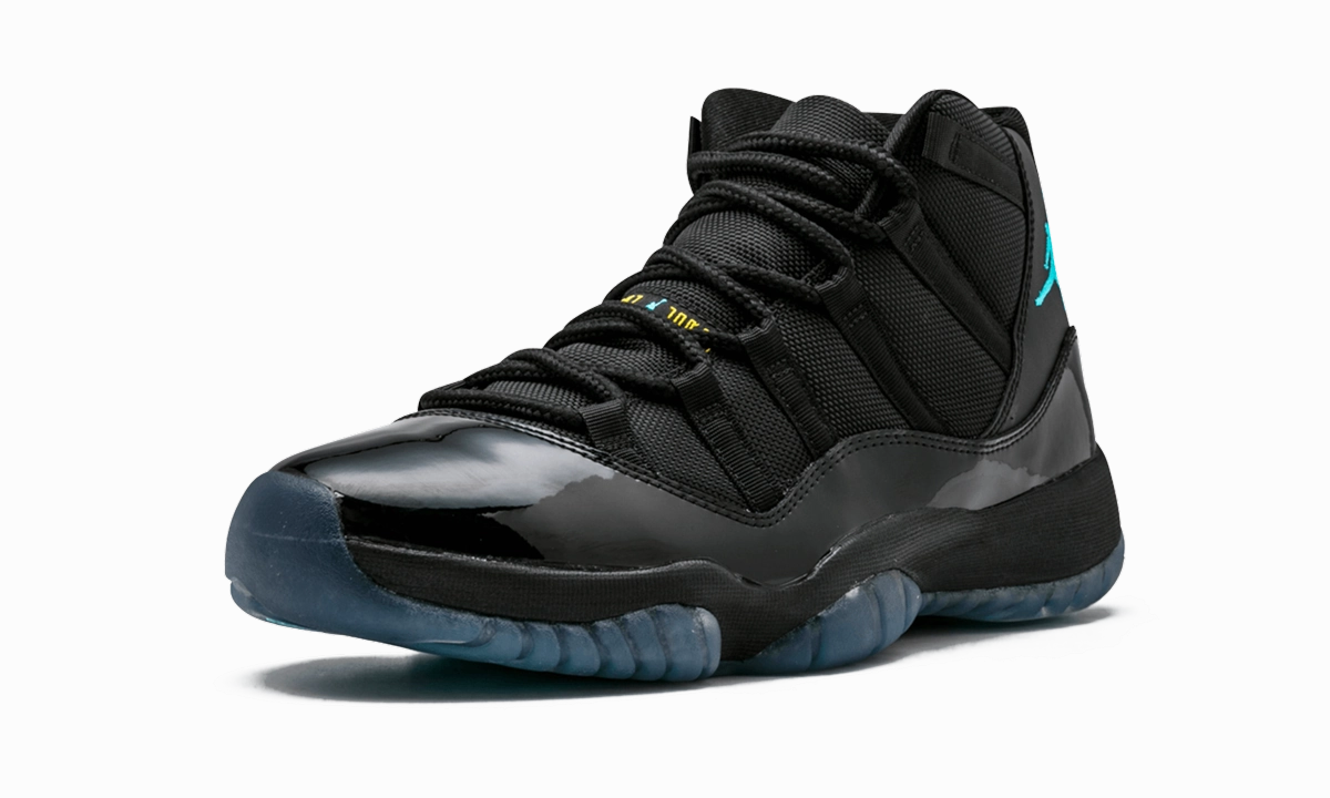 Air Jordan 11 Retro "Gamma" Striped Pattern