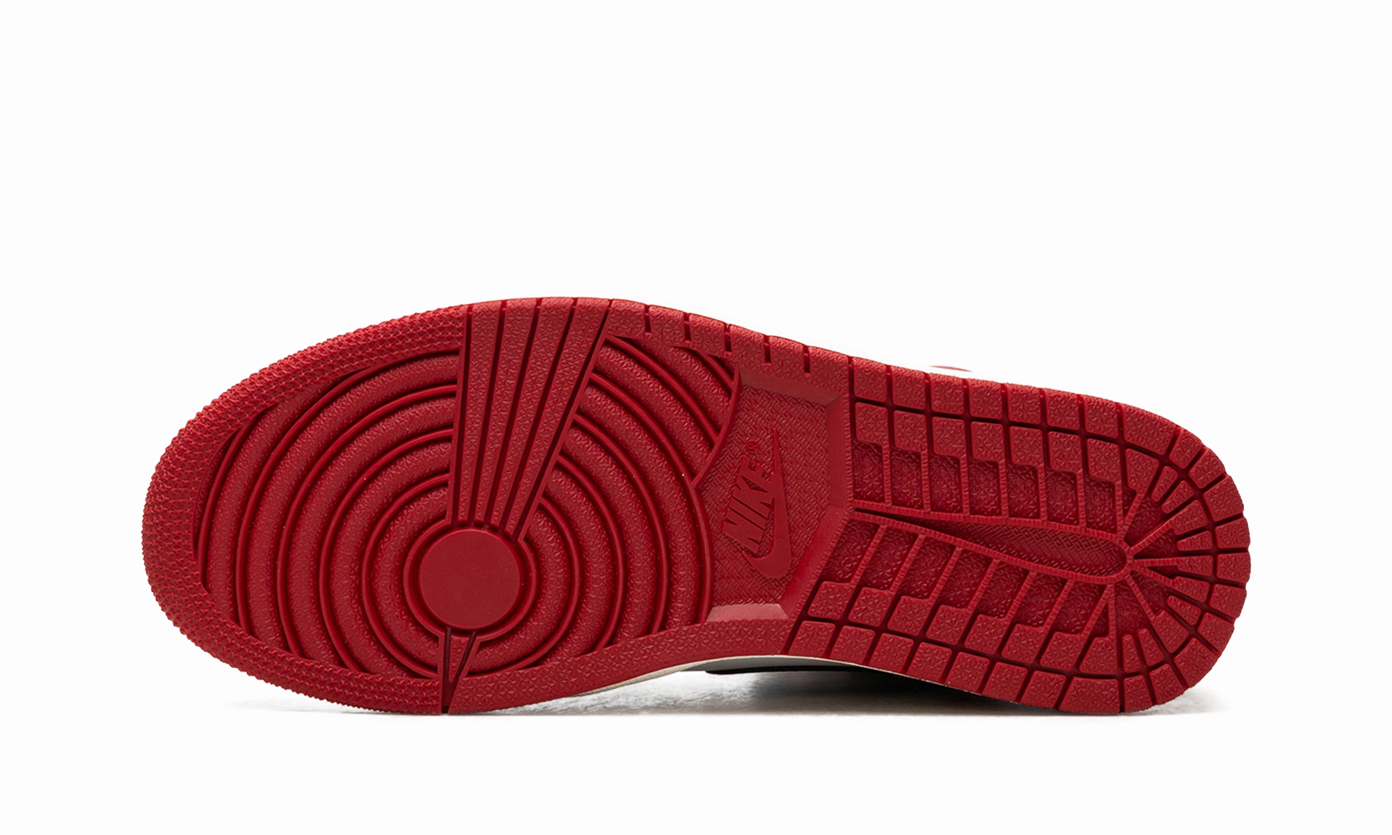 All-purpose stability Casual Comfort Air Jordan 1 High OG "Black Toe Reimagined"