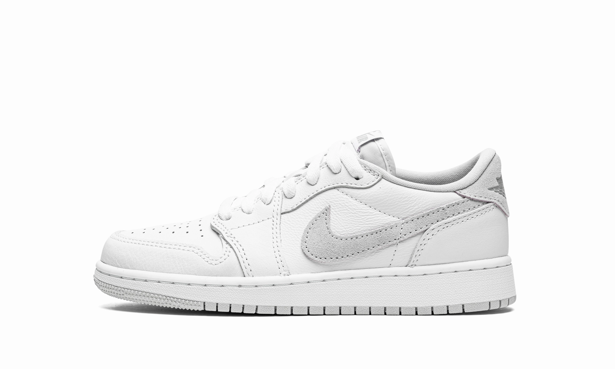 Clean Fit Air Jordan 1 Low OG GS "Neutral Grey"