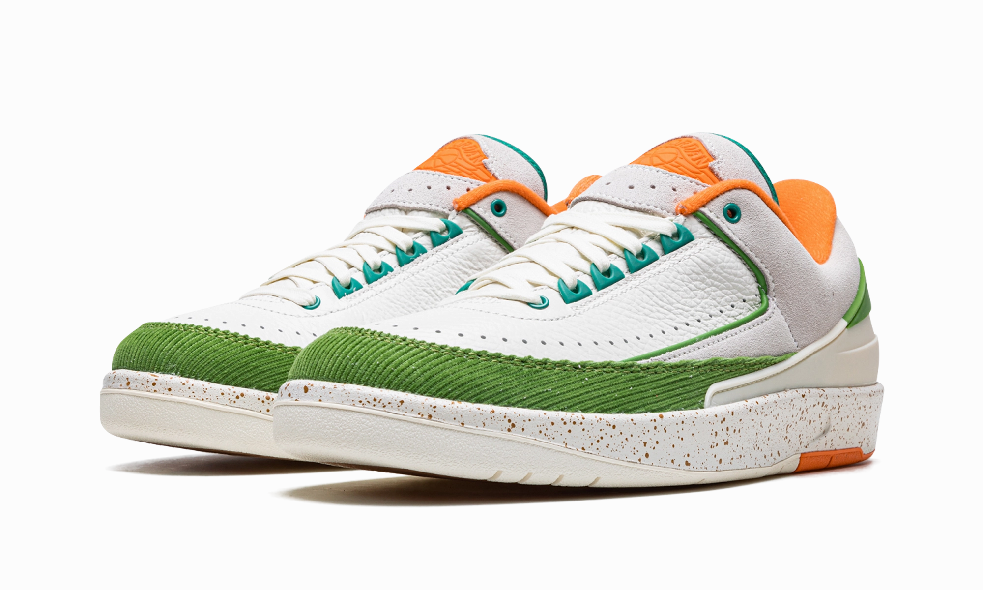 Jordan 2 Retro Low WMNS "Titan" Footwear Focus Active Flex