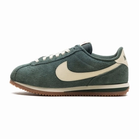 Nike Cortez Vintage Vintage Green Gum plain shoes