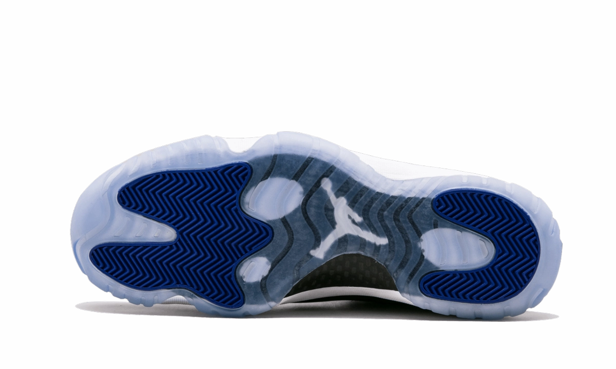 Air Jordan 11 Retro "Space Jam 2016 Release" road - runner