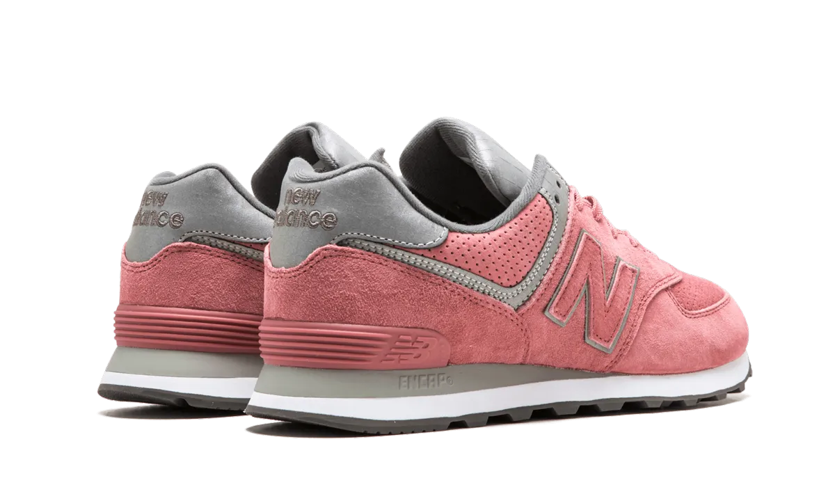 racing footwear baseball shoes 574 "Pink"