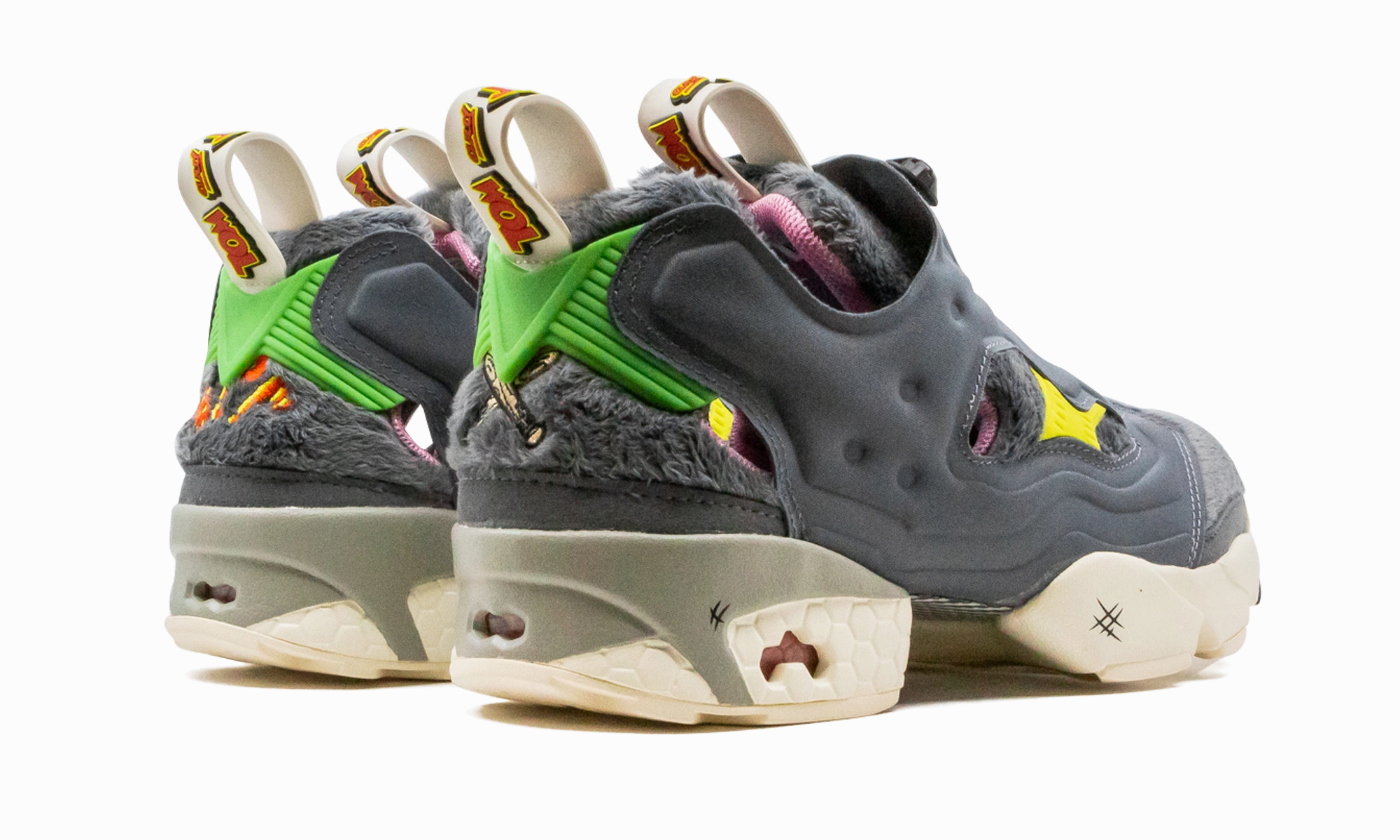 Instapump Fury OG MU "Tom & Jerry" Enhanced Flexibility theme - run running shoes