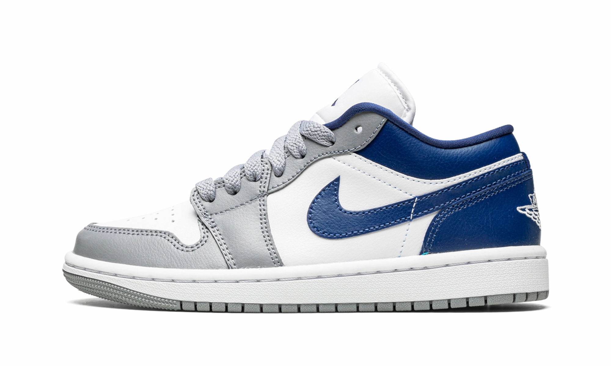 Balanced Sole Modern Trend Air Jordan 1 Low WMNS "Stealth / French Blue"