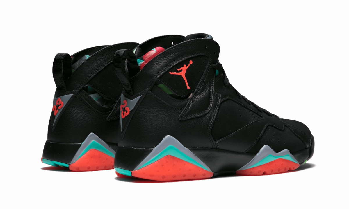 Air Jordan 7 Retro 30th "Barcelona Nights" fitness goals training aid