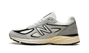 990v4 "Made in USA - Grey / Black" slip - resistant sole shoes Zero-gravity foam