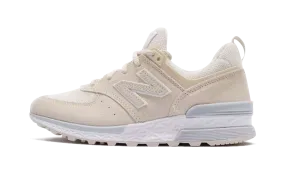 574 Sport WMNS "Creamy Wheat" Sweat Resistant