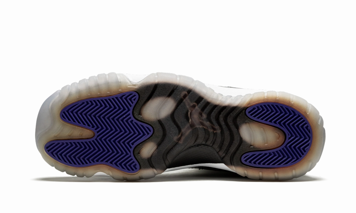 Air Jordan 11 Retro GS "Concord" Short - distance