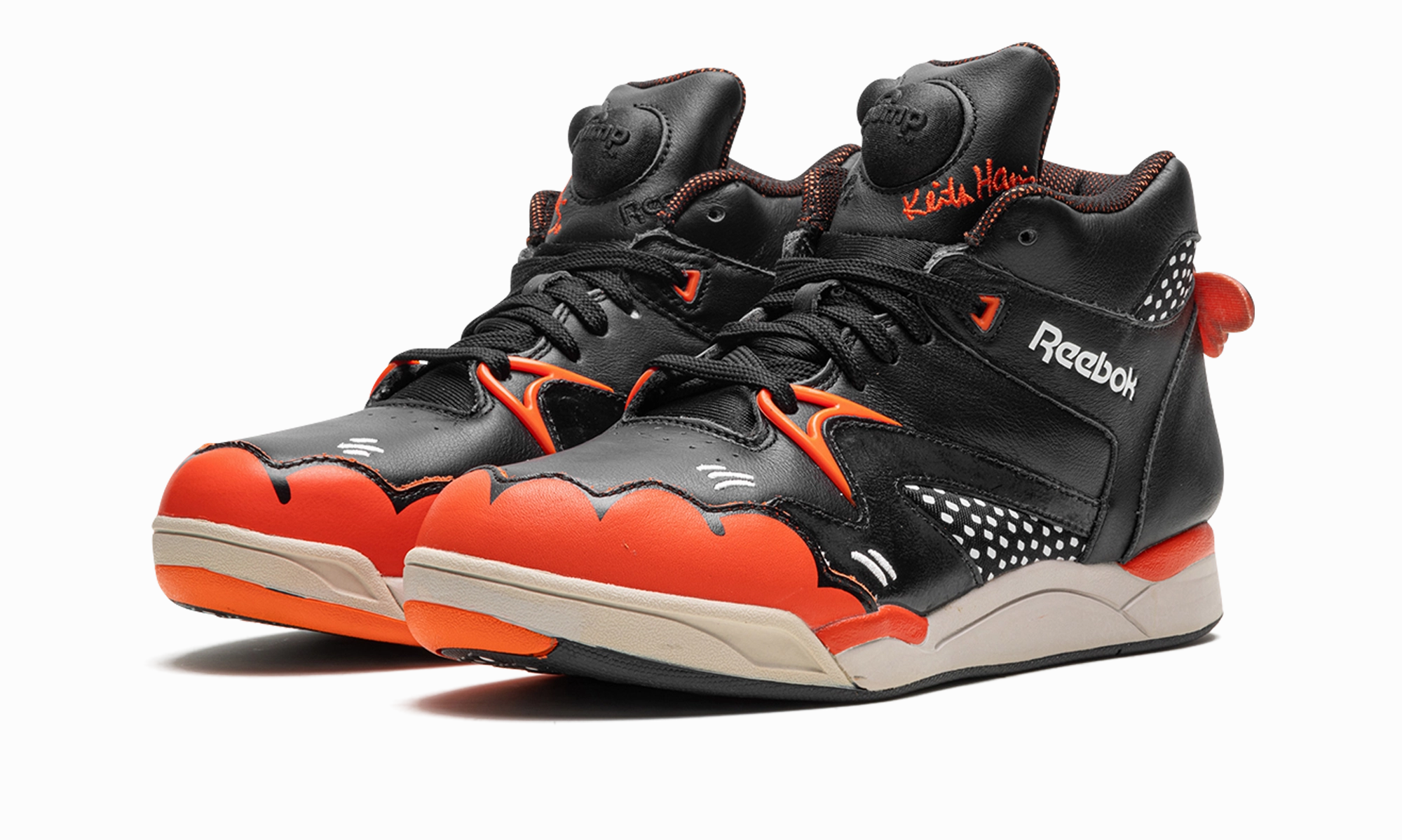 Anatomical fit hook - and - loop closure shoes AEROBIC PUMP LITE WMNS "Keith Haring"