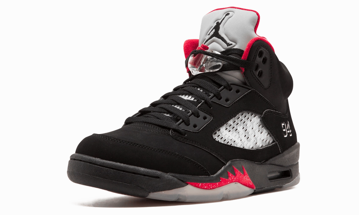 running on ice shoes Air Jordan 5 Retro Supreme "Supreme"